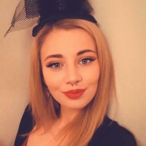 Meet your Posher, Taylor